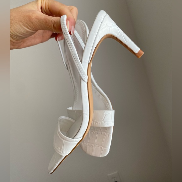 Zara Animal White Leather High Heeled Elastic Slingback Sandal size 38 / 7.5 - Picture 3 of 16